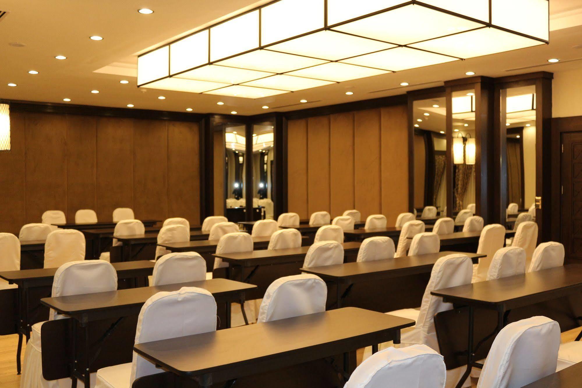 White Park Hotel Sarıkamış 외부 사진